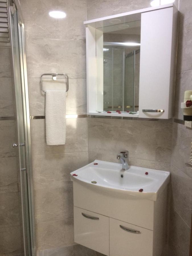 Side Oezguerhan Hotel Bagian luar foto