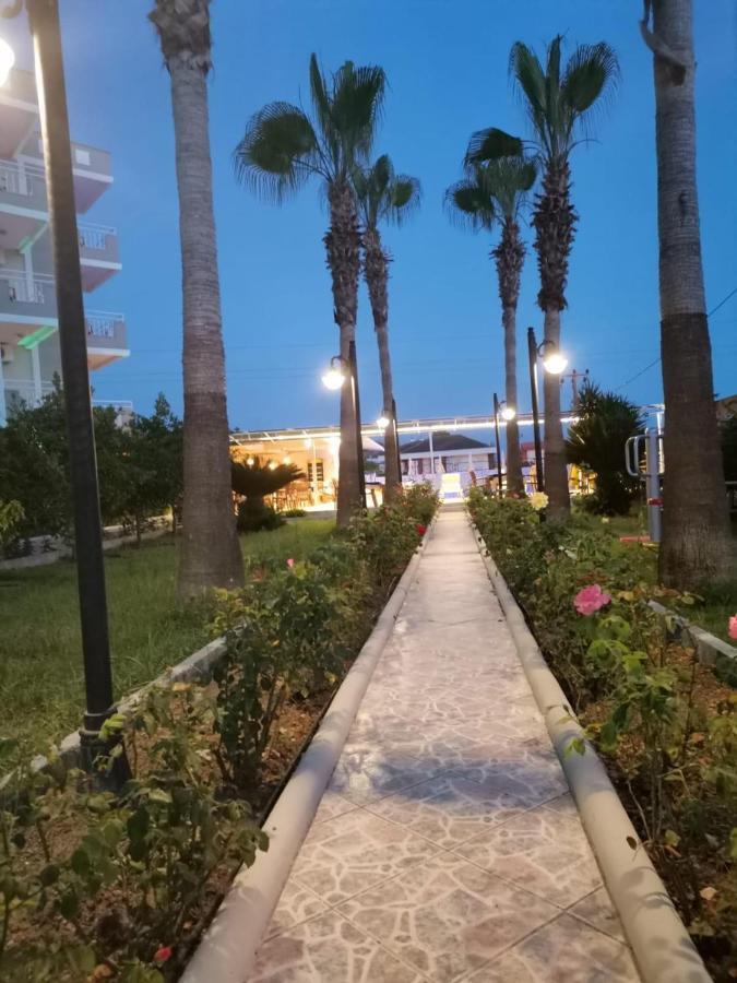 Side Oezguerhan Hotel Bagian luar foto